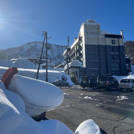 Ishiuchibase Hotel Minamiuonuma ภายนอก รูปภาพ