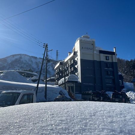 Ishiuchibase Hotel Minamiuonuma ภายนอก รูปภาพ