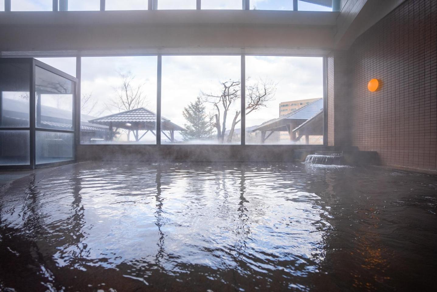 Ishiuchibase Hotel Minamiuonuma ภายนอก รูปภาพ